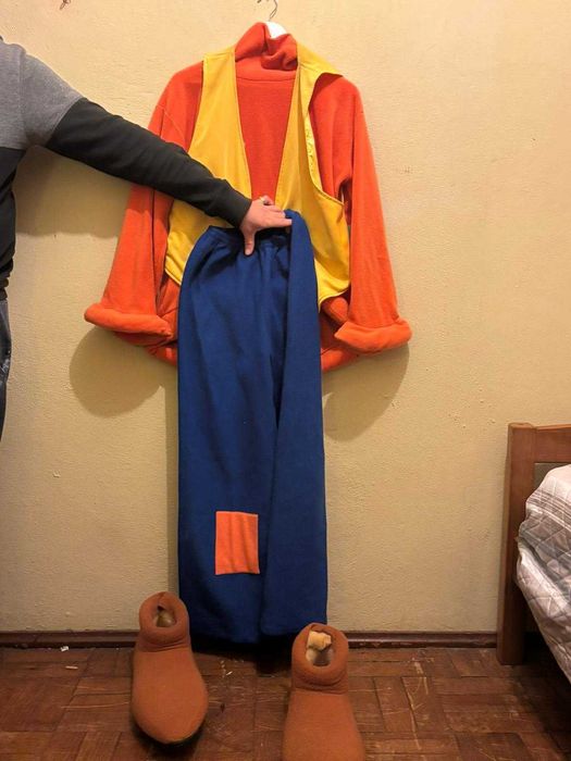 Mascote Pateta Completa