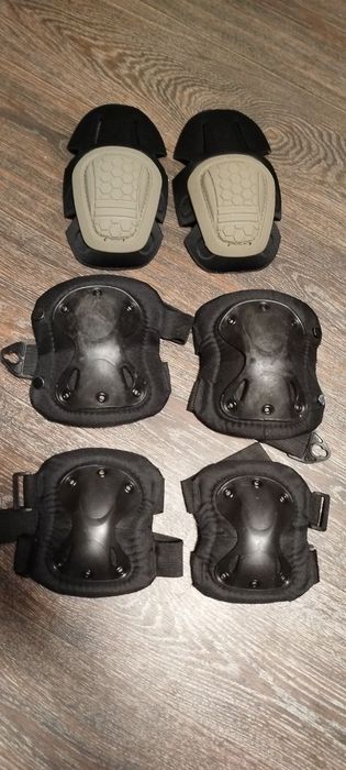 Наколінники б/у. Стан гарний..