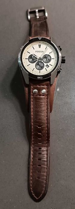 Fantástico Fossil Coachman Chronograph – Estilo Robusto e Performance