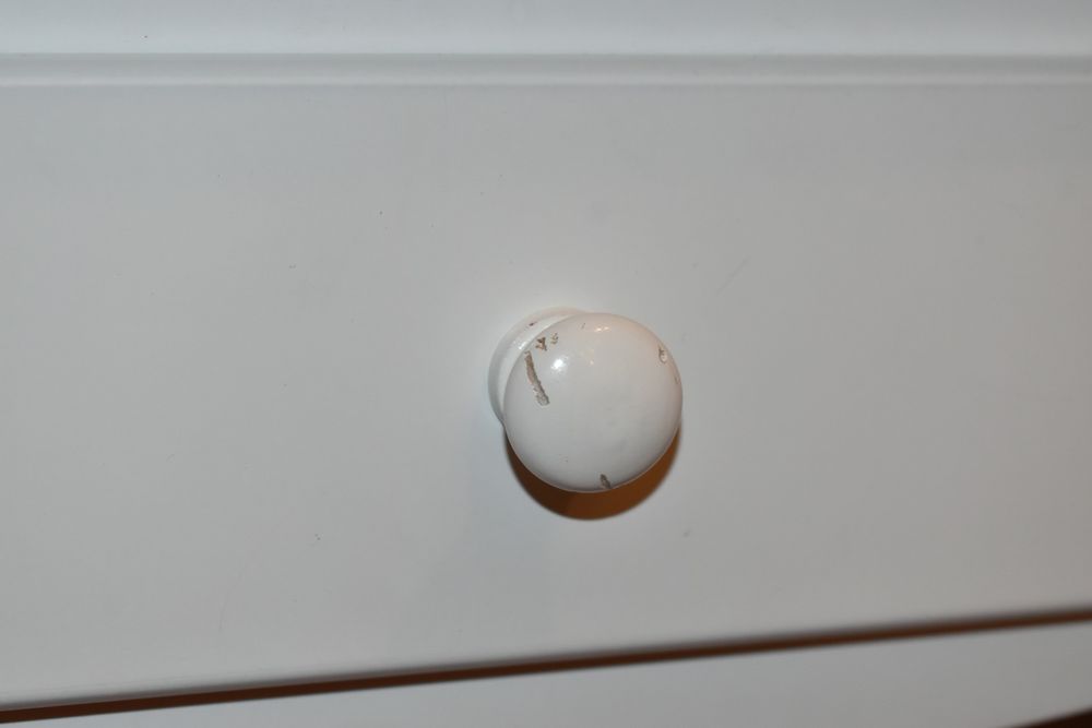 Toaletka używana biała