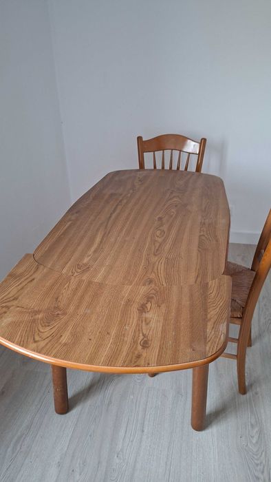 mesa de cozinha extensivel, 3 cadeiras