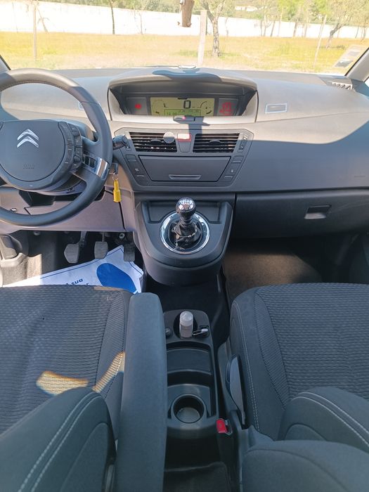 Citroën Grand C4 Picasso 1.6 HDi (7 Lugares)