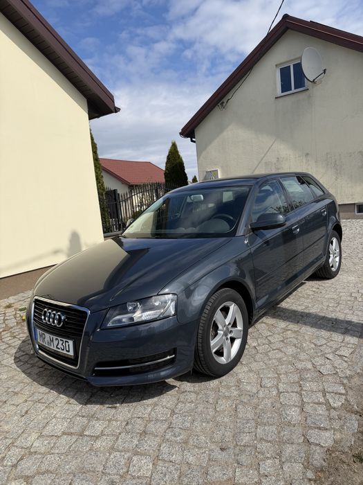 Audi A3 8P 2010r 1.6 mpi BEZWYPADKOWA !