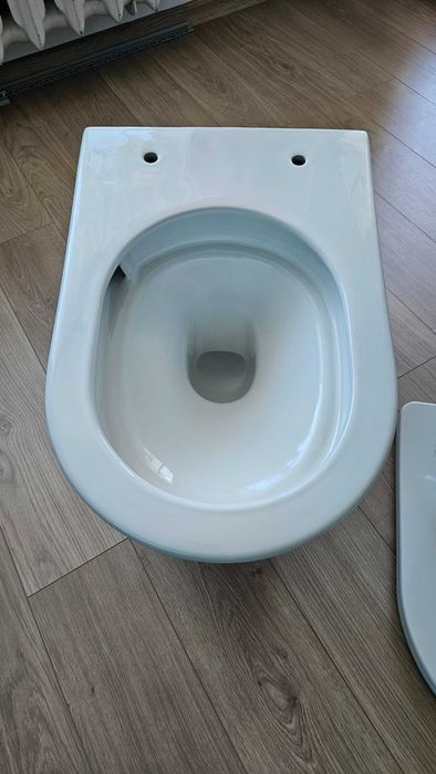 Miska WC wisząca Lavita Cante Grande 2.0 bezkołnierzowa, wirowe spłukiwanie