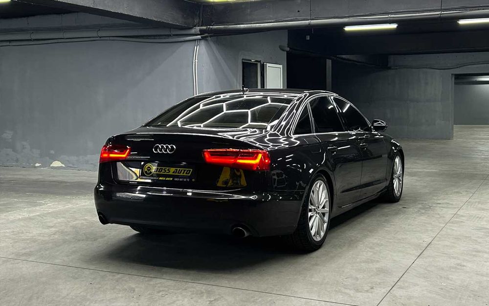 Audi A6 2012року