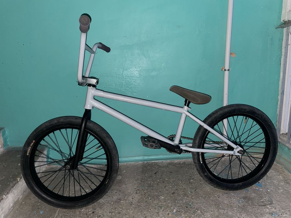 Велосипед bmx, бмх, бем, беймікс