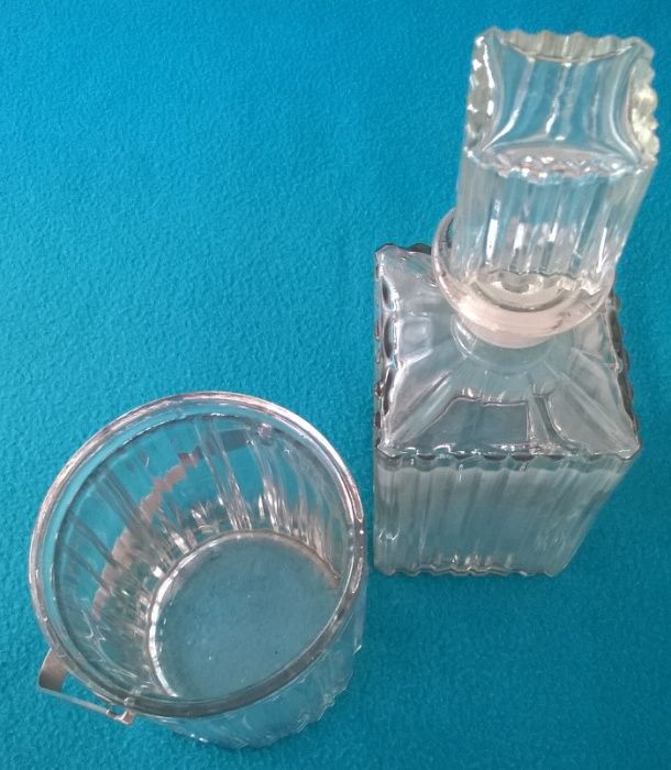 2 Conjuntos: Garrafa + Balde de Gelo para Bebidas (Peças antigas) $A