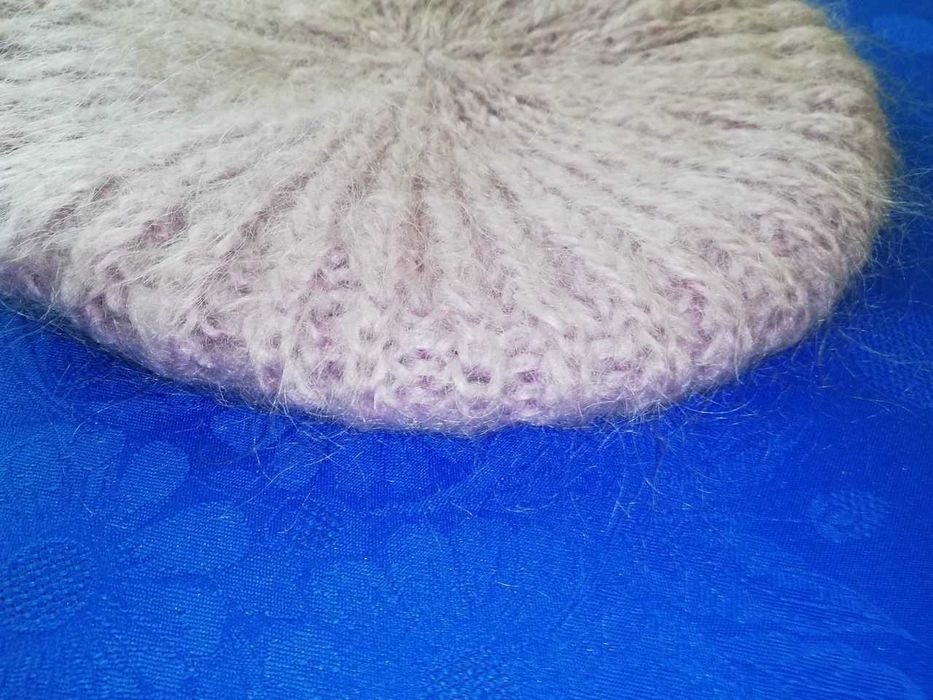 Fioletowy beret damski, czapka