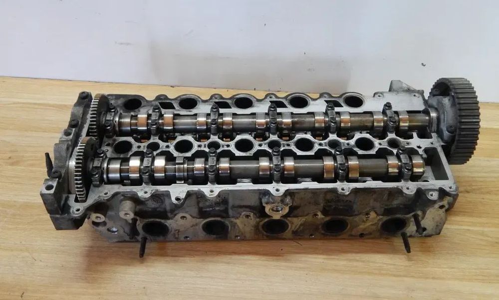 Głowica 2.4 D5 Volvo XC60 xc60 I s60 s80 v70 xc70 08-17 Łuków części