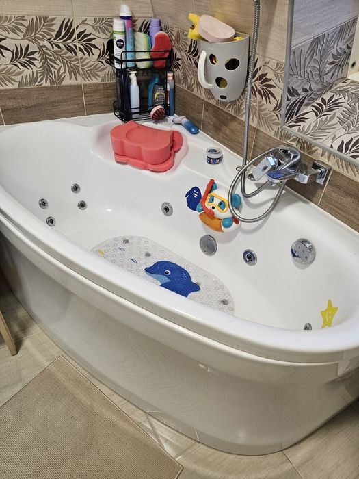 Wanna z hydromasażem Mamry