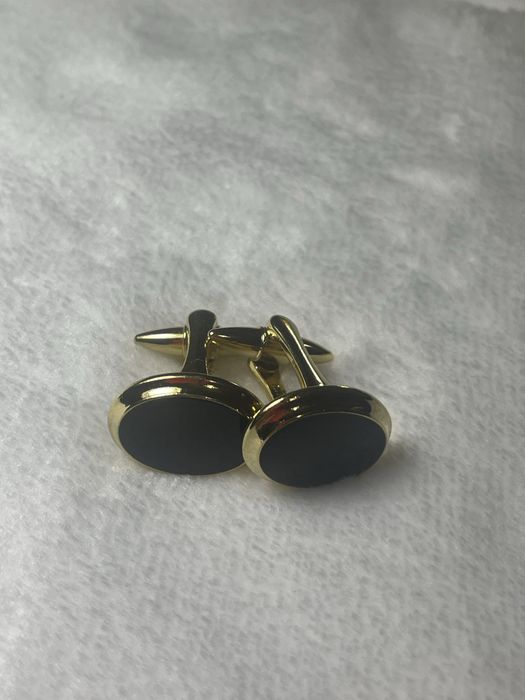 Запонки чоловічи