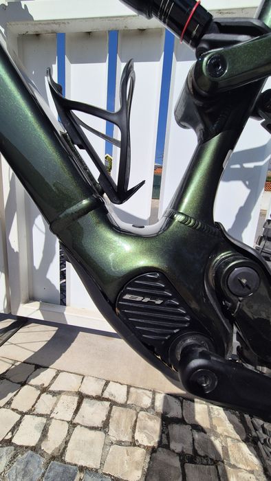 Bicicleta elétrica BH  de btt