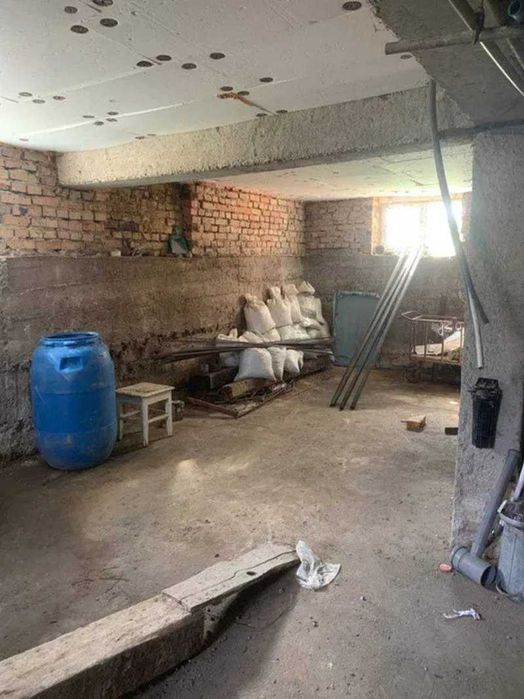 продам будинок 3 кімнати мкр Мирний