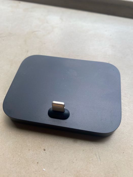 Iphone lightning dock
