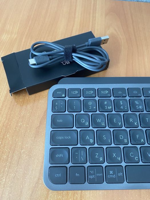 Клавіатура Logitech MX Keys Mini