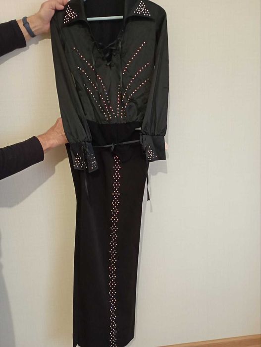 Сценічні костюми та для бальних танців