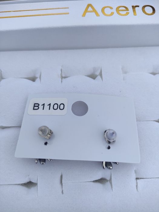 Brincos em aço inoxidável