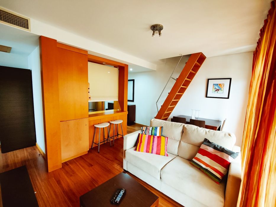 Alugo quarto perto do Hospital de São João  ao lado do hotel Axis