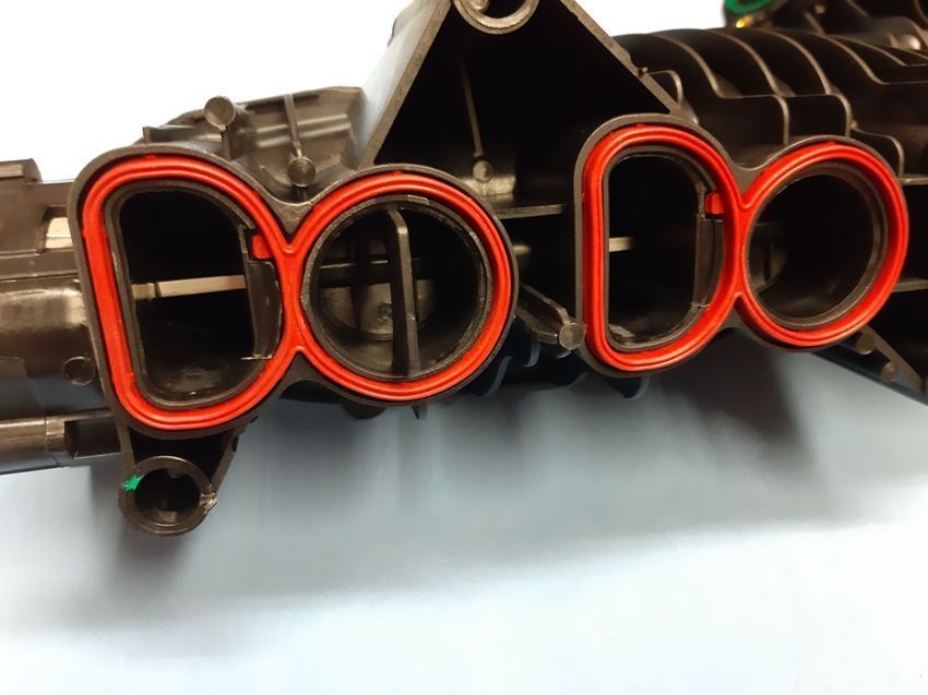 Colector coletor admissão Bmw Série 5 E60 E61 X1 E84 e X3 E83  NOVO