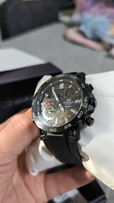 Casio EDIFICE Bluetooth ECB-40MP-1AEF