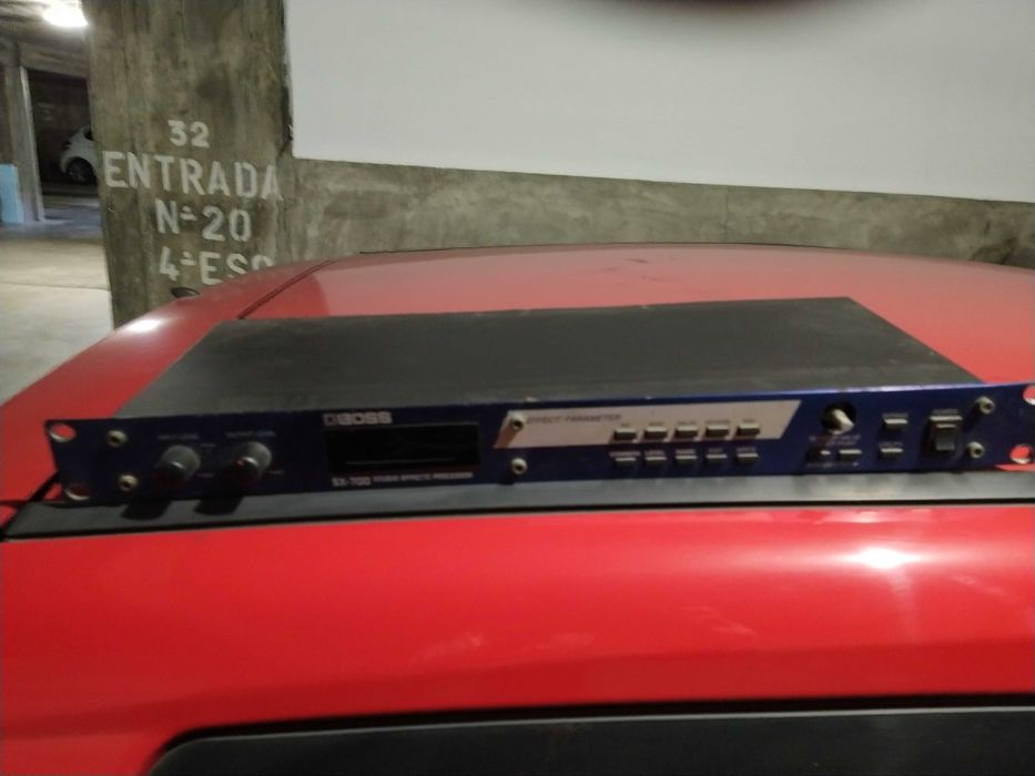 Selling BOSS SX-700 Effects Processor428220727533260801