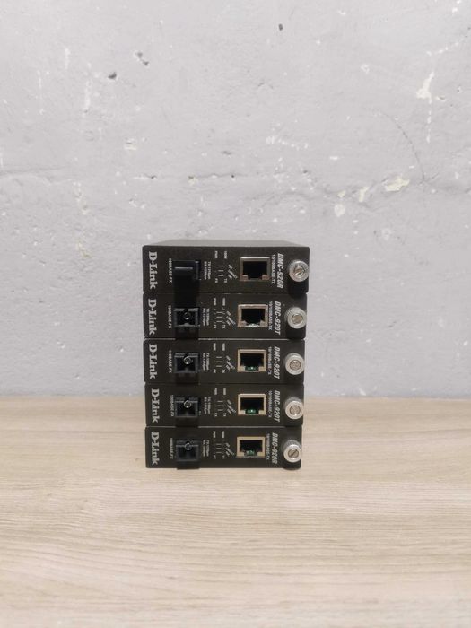 Медиаконвертеры D-Link Dmc-920T и DMC-920R