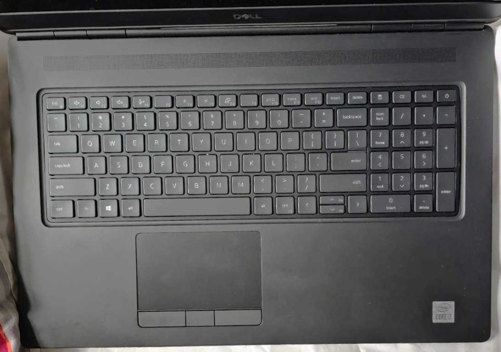 DELL PRECISION 7750 I7-10750H/256GB/32GB RAM/Quadro T1000