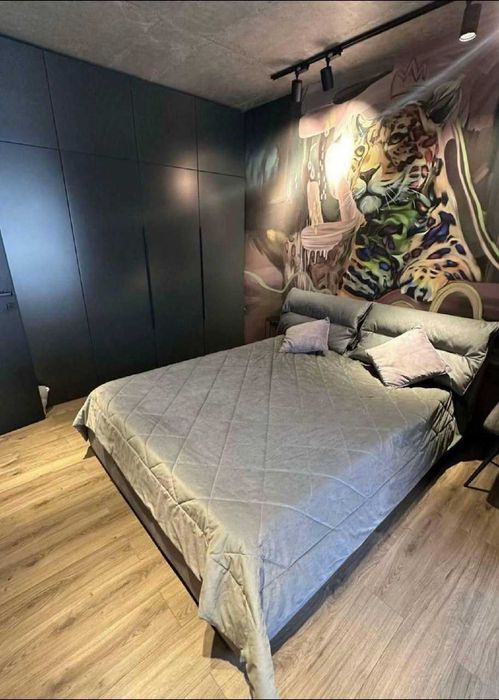 Квартира подобово центр міста для бронювання в телеграм або дзвоніть