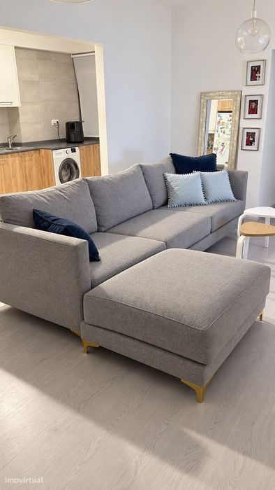 T2 - Remodelado - Varanda / Moita
