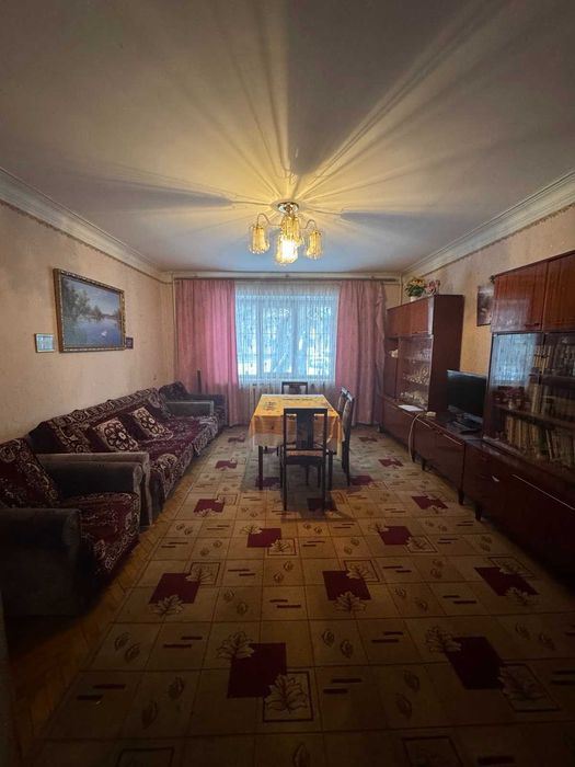 3- х кімн. квартира по вул. Князя Чорного