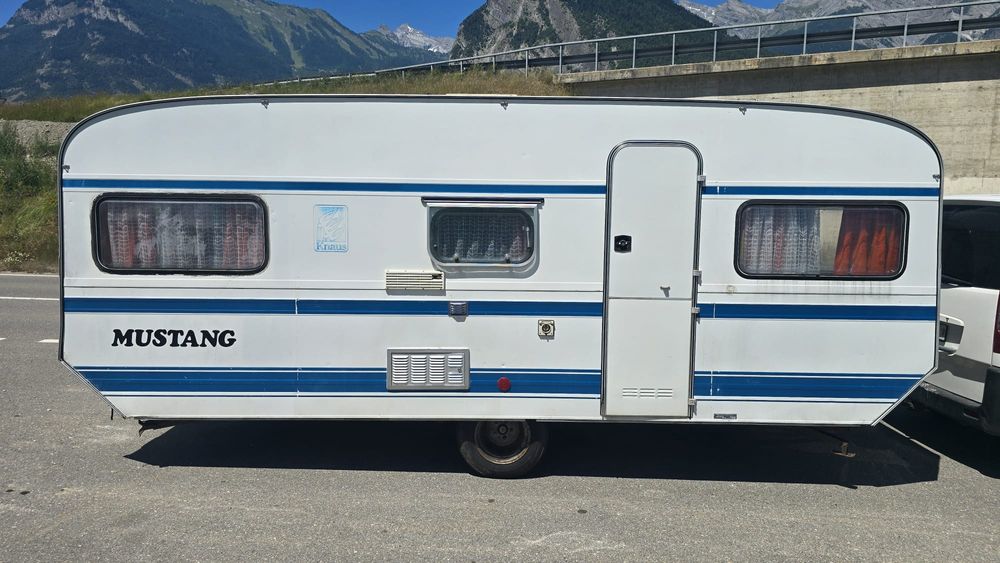 Caravana Knaus Mustang