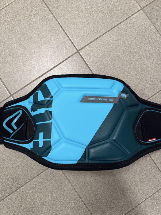 Trapez windsurfingowy Severne