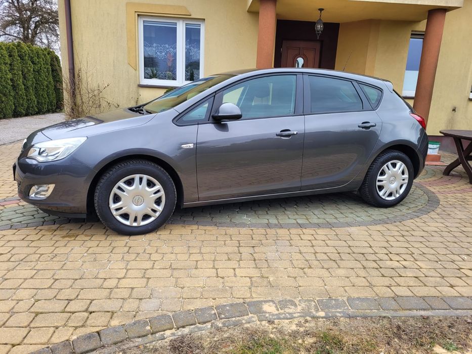 Opel astra J 1.4 benzyna