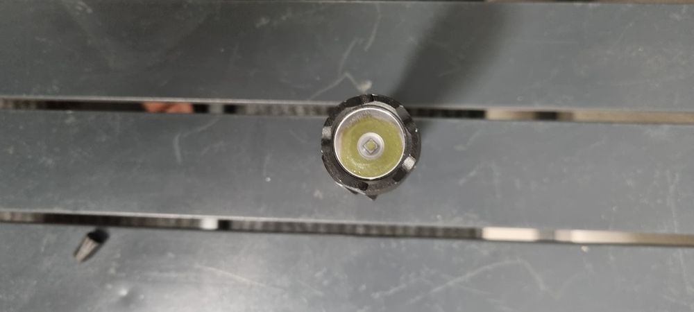 Latarka asg taktyczna