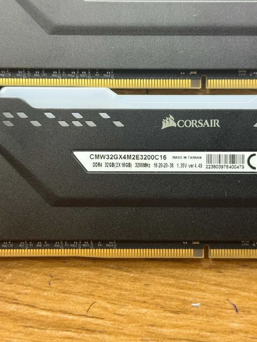 Corsair Vengeance RGB Pro 32 gb 2 x 16 gb гигабайт 3200 МГц частота DDR4 идеал гарантия оперативная память для пк модель CMW32GX4M2E3200C16