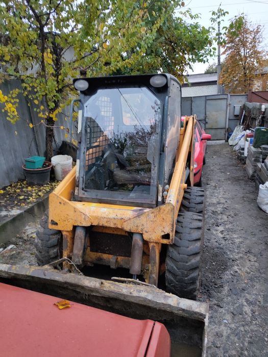 Продам мінінавантажувач Mustang 2044