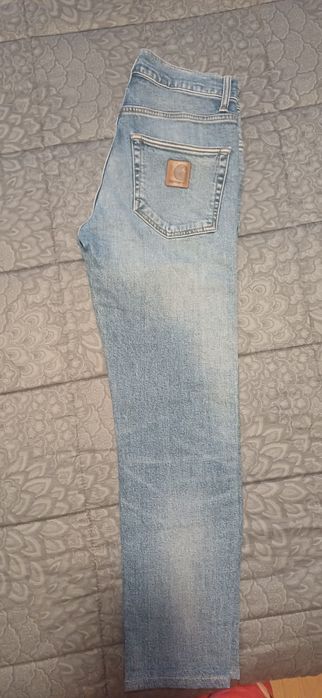 Jeans homem Carhartt, como novas perna direita.