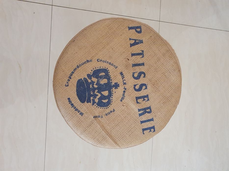 Krzesło hoker patisserie retro