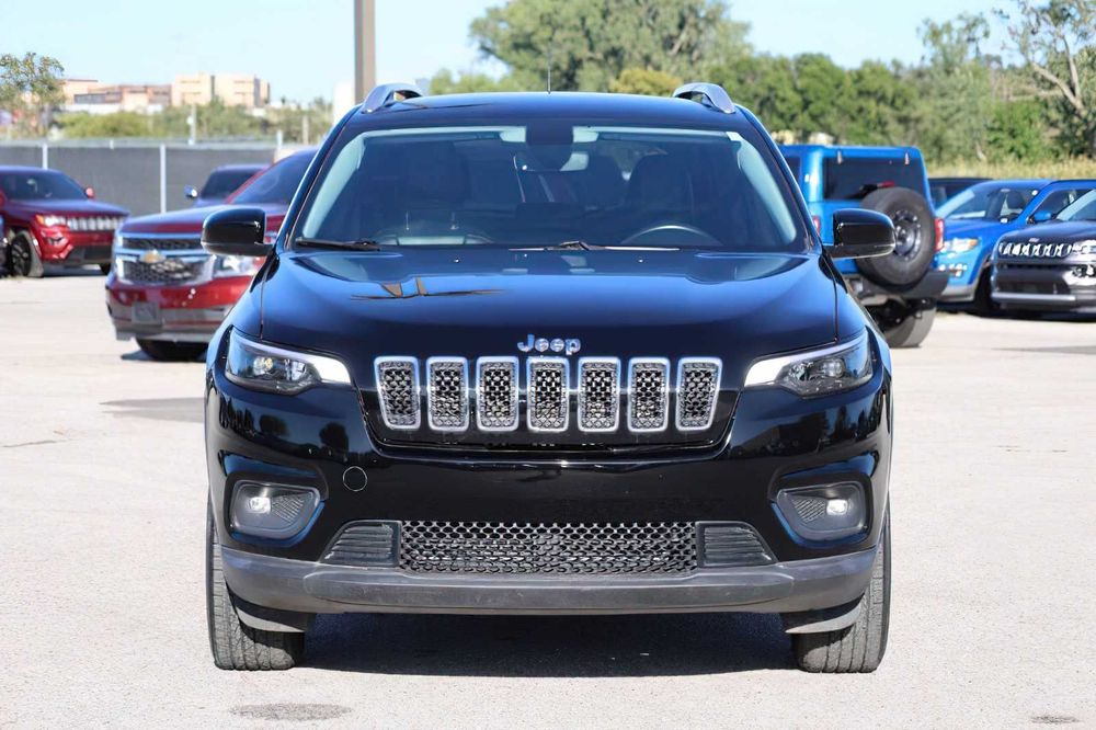 Jeep Cherokee      2020