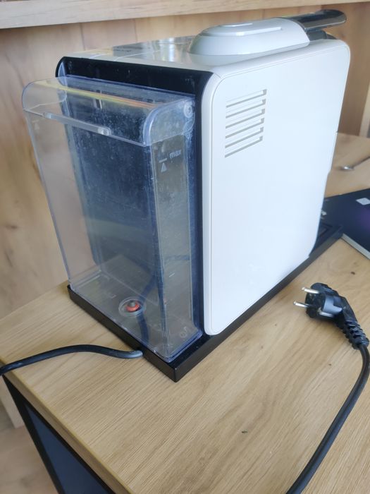 Ekspres kapsułkowy DeLonghi Lattissima EN550W