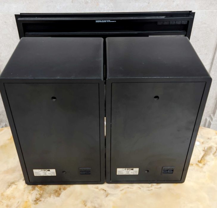 Винтажная акустика CANTON Karat 200