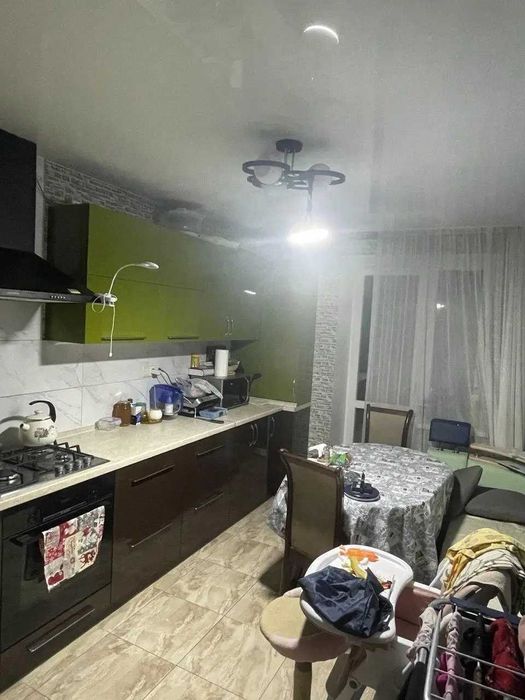 LED лампа 13500 mAh Nitek с магнитом для кемпинга и отключений света