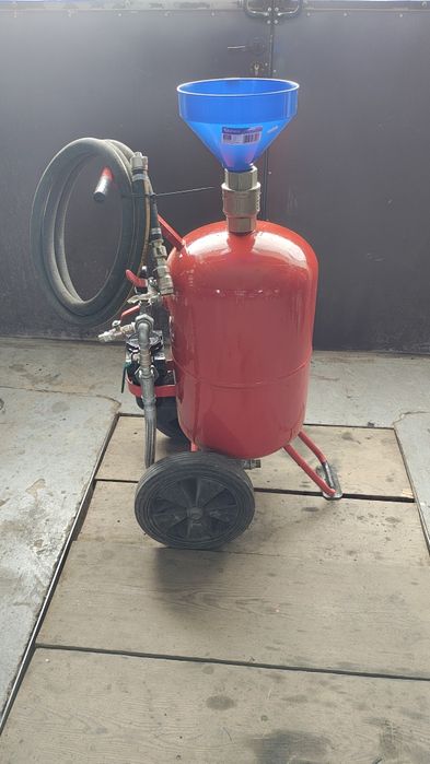 Piaskarka syfonowa 60 L