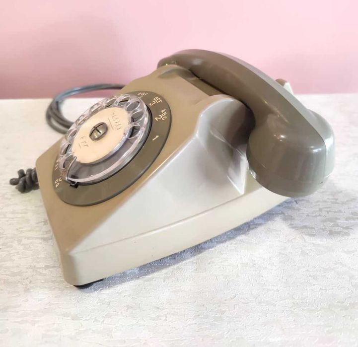 Telefone antigo de disco