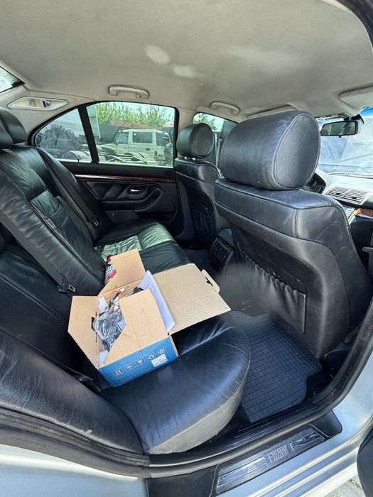 Розборка Е39 Дорест