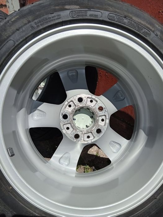 Диски BMW R16  7.5Ј  ЕТ37  5x120  Ц0 72.6 E36, Е90, Е91, Е92, Е93, Е46