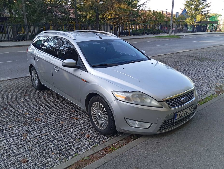 Ford Mondeo MK IV Titanium B+G