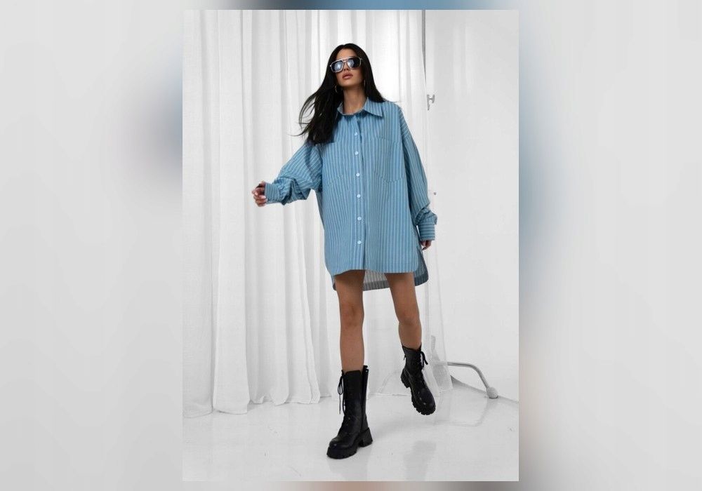Koszula damska oversize bawełniana długa w paski błękitna S-L
