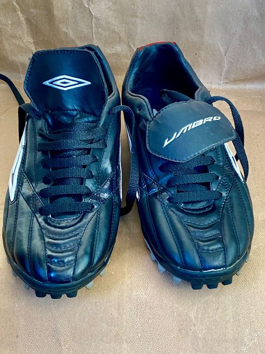 Chuteiras futebol Umbro