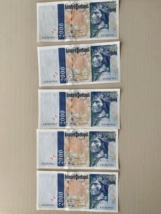 5 notas de 2000 escudos 1996
